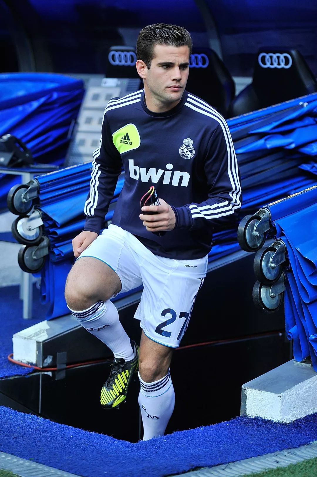 九游官网-托特纳姆训练开放日；国际比赛日完成体检引欢呼；国王杯在即；赛季目标并未改变(国王杯是什么级别的比赛)