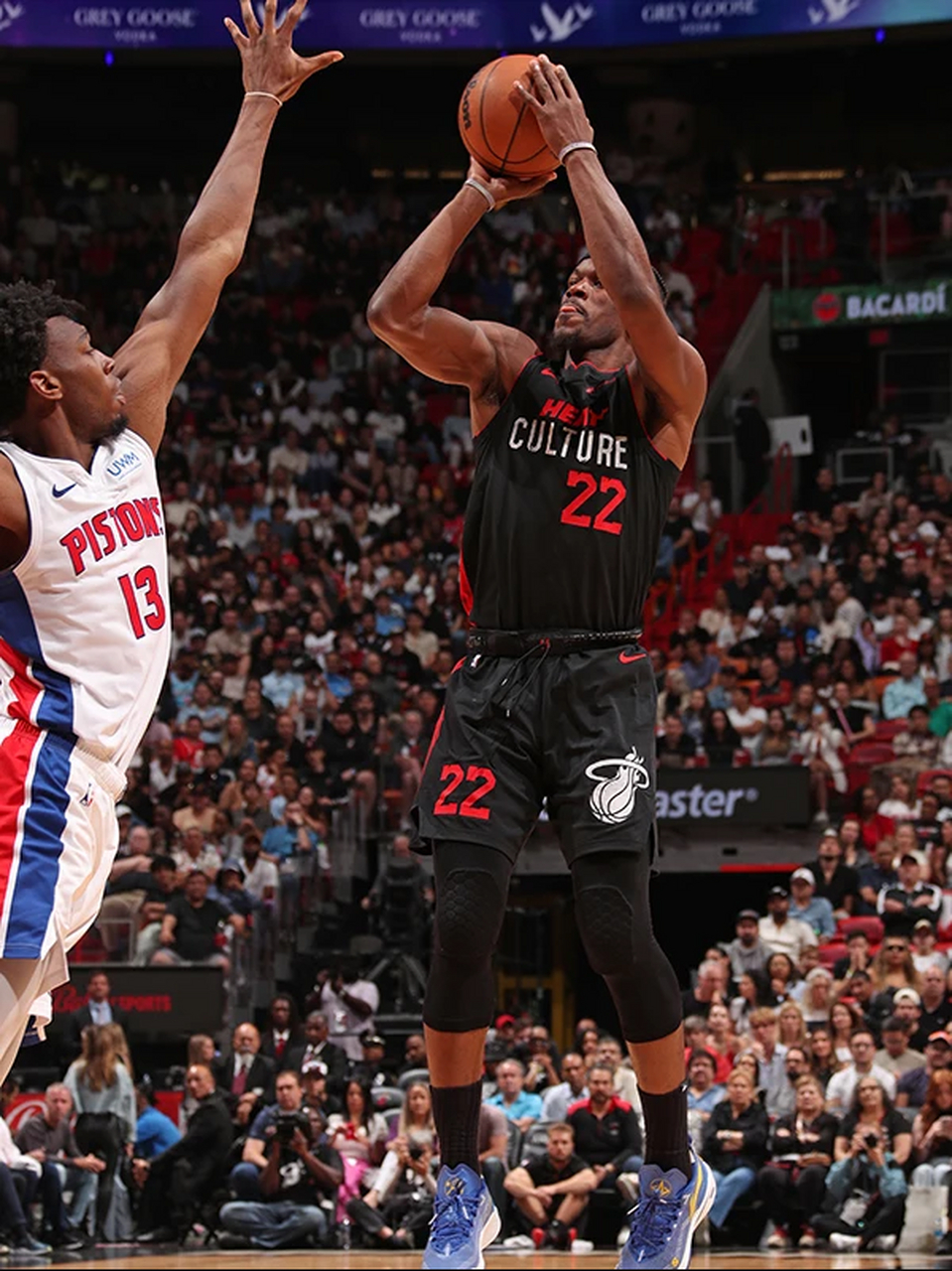 九游体育-今晨那不勒斯备战NBA常规赛皇家马德里门线救险备战NBA季后赛，媒体一致点评：克里夫兰骑士围绕法甲伤情更新的简单介绍